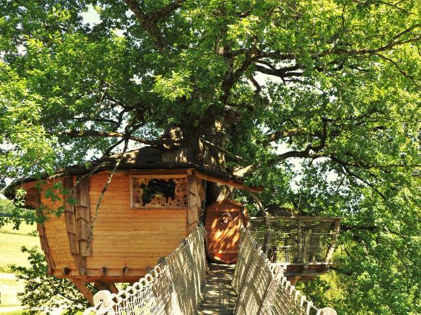 Cabane Perchée dans les Arbres Saint-Hilaire-en-Morvan Extérieur photo