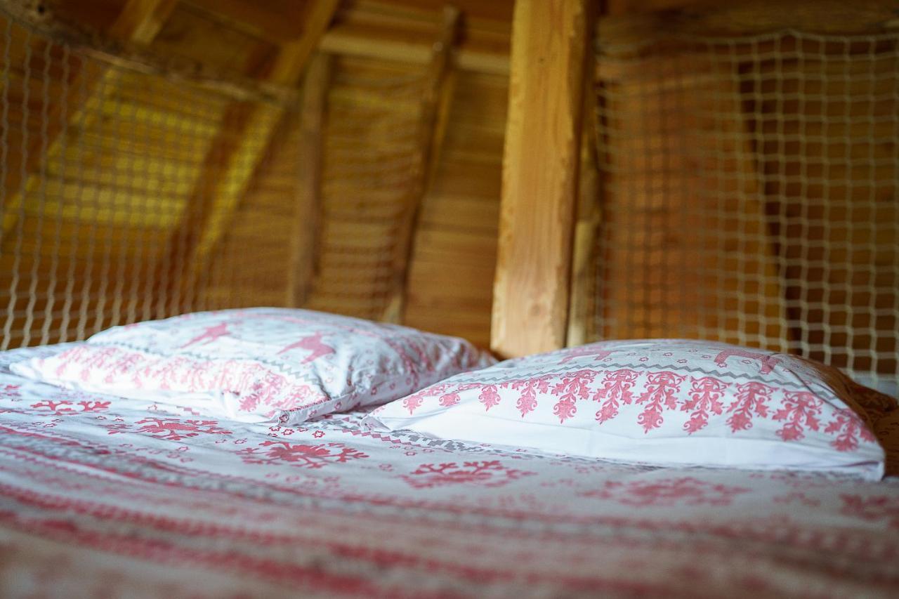 Cabane Perchée dans les Arbres Saint-Hilaire-en-Morvan Extérieur photo
