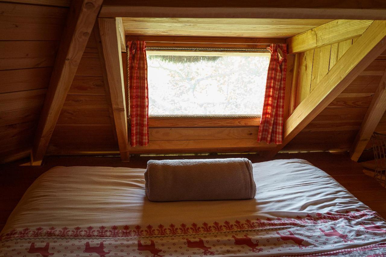Cabane Perchée dans les Arbres Saint-Hilaire-en-Morvan Extérieur photo