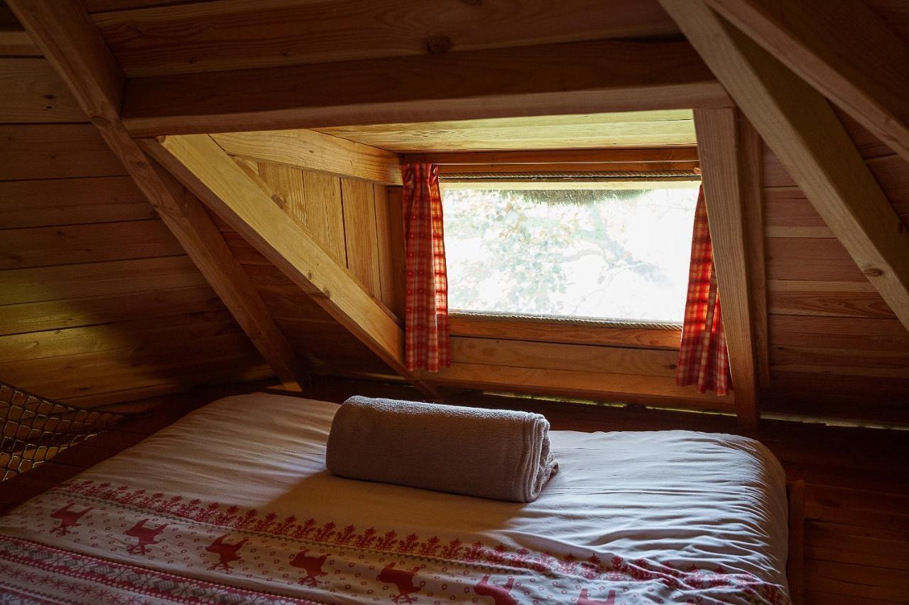 Cabane Perchée dans les Arbres Saint-Hilaire-en-Morvan Extérieur photo
