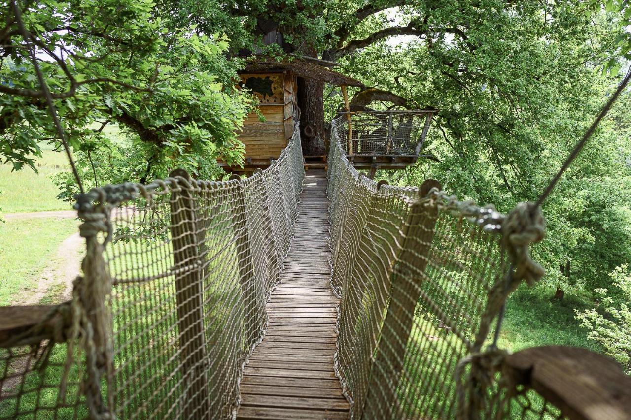Cabane Perchée dans les Arbres Saint-Hilaire-en-Morvan Extérieur photo
