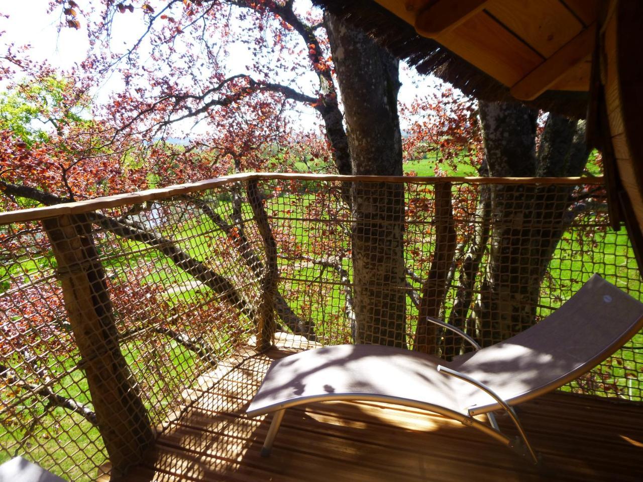 Cabane Perchée dans les Arbres Saint-Hilaire-en-Morvan Extérieur photo